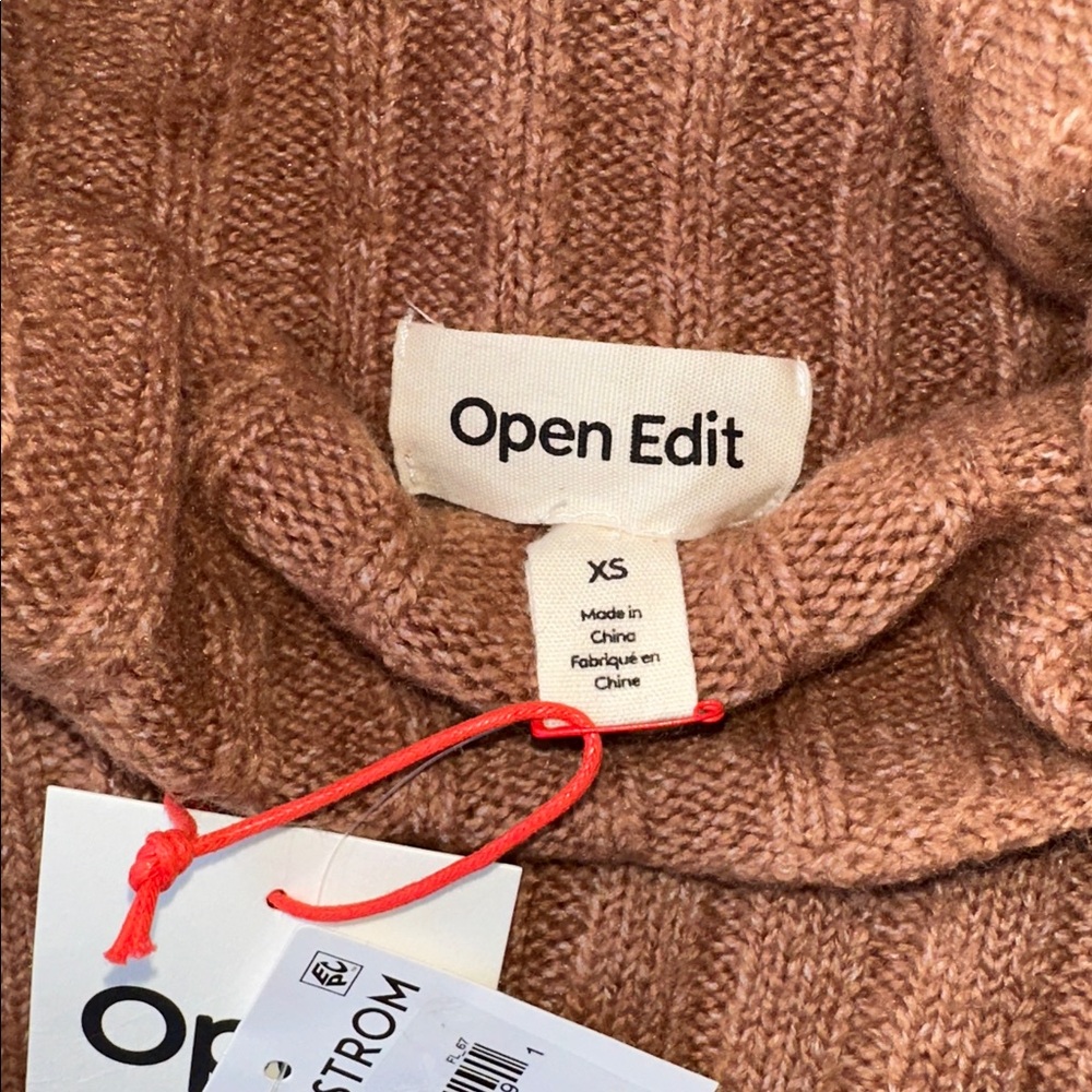 Open Edit Sweater - Picture 4 of 6